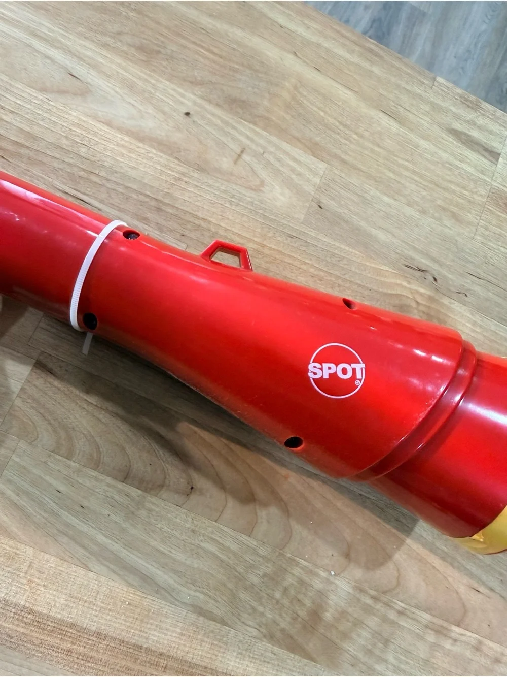 Spot Red Pet Tennis Ball Blaster